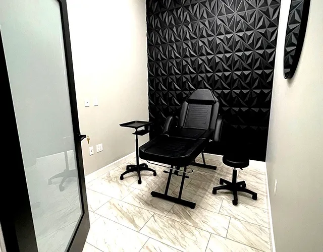 Multi-use health, beauty, and wellness suites - The Suites at Tiffany Ink in Fairview Heights, IL